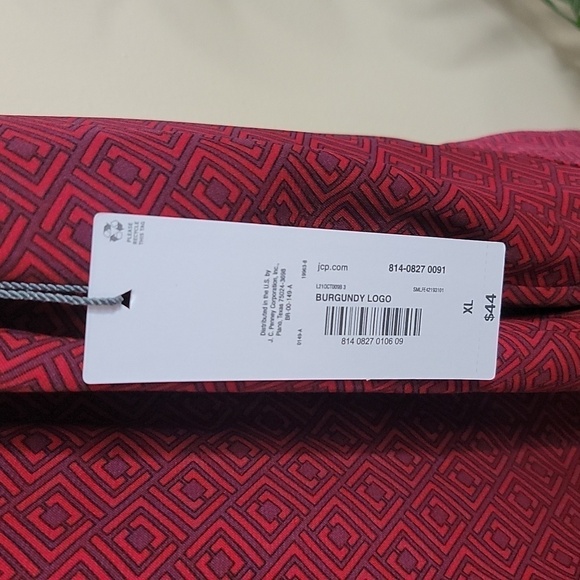 NWT Liz Claiborne | Red Logo Geometric Print Long Sleeve Button Down Blouse - Picture 5 of 5